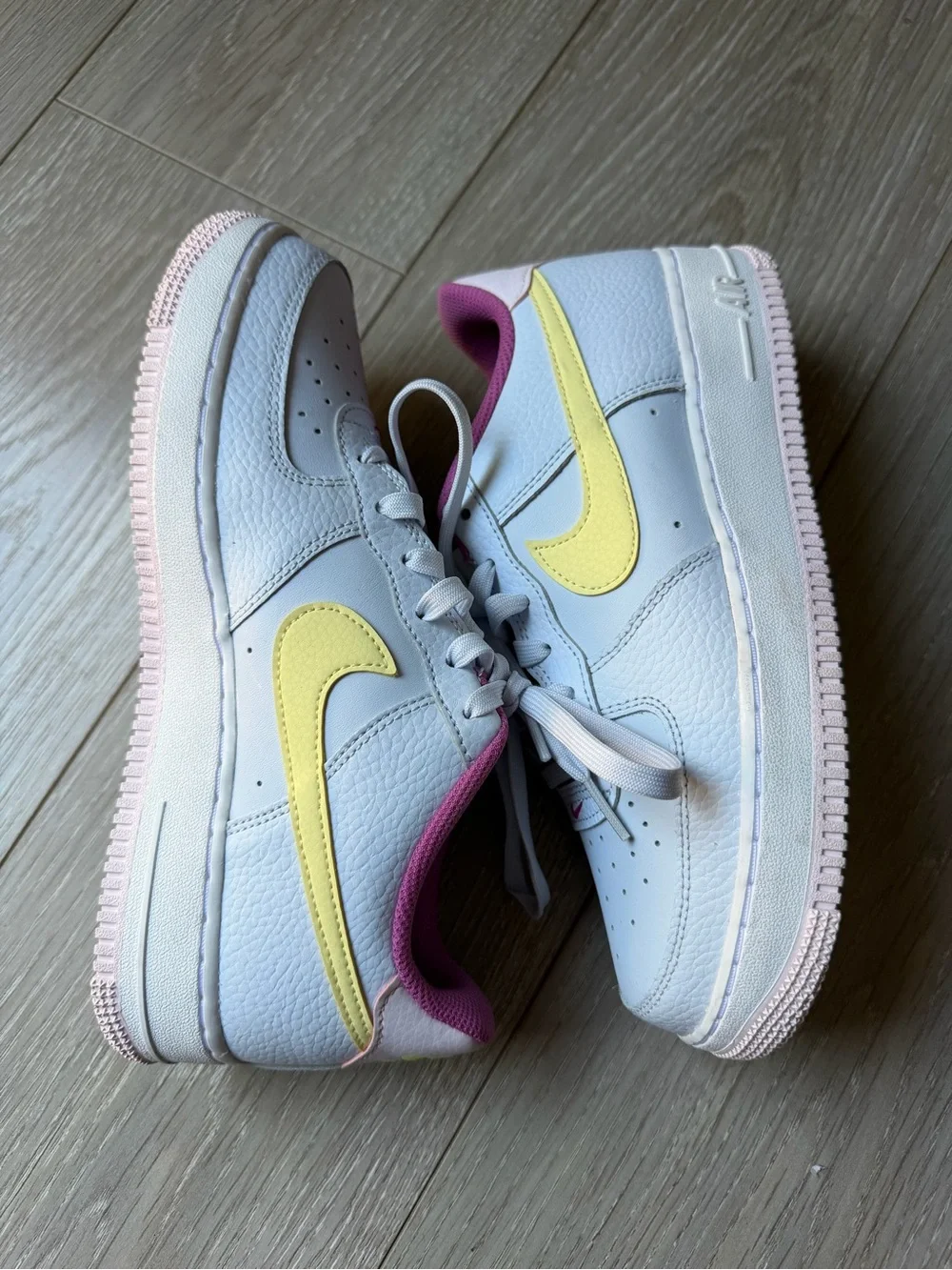 Nike Air Force 1 GS Grey Citron Fuchsia sneakers, Size 7Y youth